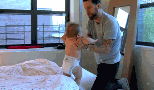 GIF