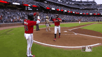 Please make this GIF of Dansby Swanson catching a beer go viral! : r/Braves