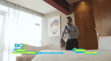 Iván Cervantes GIF