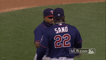 handshake escobar GIF by MLB