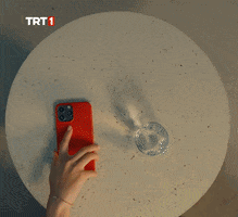 Phone Omg GIF by TRT