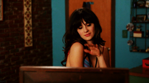 「zooey mad gif」的圖片搜尋結果"