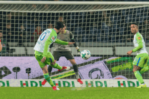 yunus malli goal GIF by VfL Wolfsburg