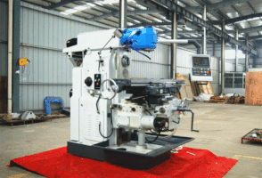 SunnyZhao universalmillingmachine lm1450c GIF
