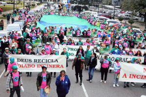 mncr mulheres catadores GIF