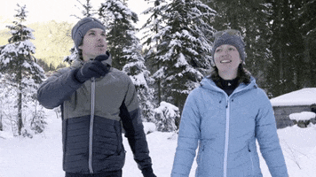 Look Watchout GIF by Loeffler Sportswear