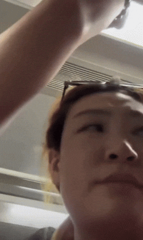 giphy.gif?cid=9b38fe914p5bc42zg12u8hqw5k9zi6gbs4rg2mrkgywujozf&ep=v1_gifs_username&rid=giphy.gif&ct=g