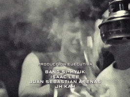 Iannis GIF