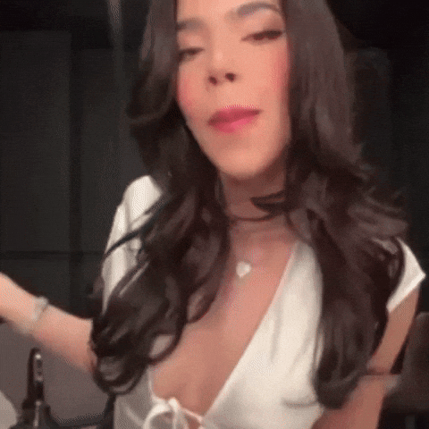 Kenia Os GIF