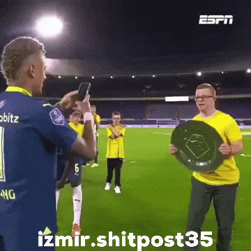 Izmirshitpost35 GIF