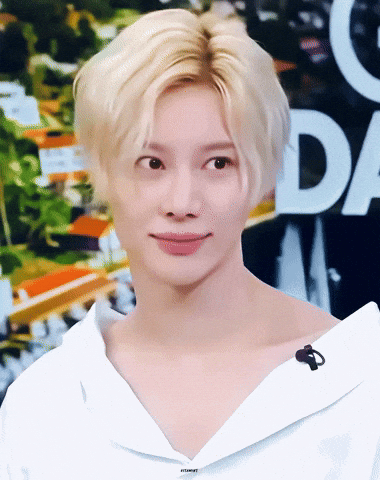 Ltm Serving GIF by 0-0