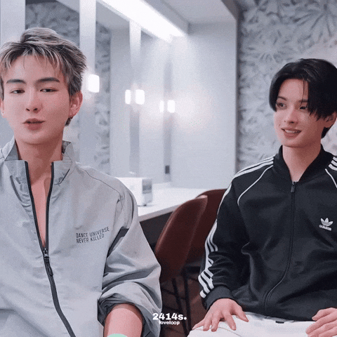 Khunpol GIF