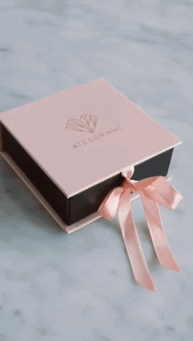 Atesorame GIF