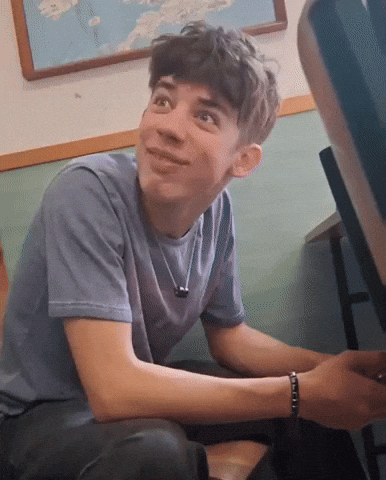 Surprised Meglepodik GIF