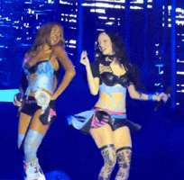 Dani Lara GIF