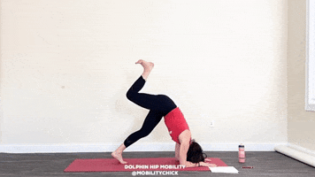 mobilitychick yoga booty butt pilates GIF