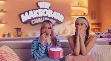 Mywalo GIF